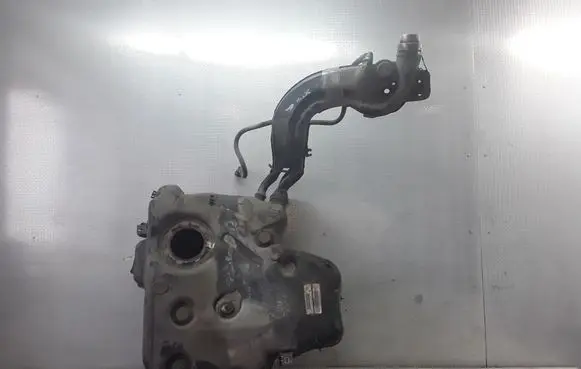 Volkswagen Jetta VI Fuel tank 5C0201021
