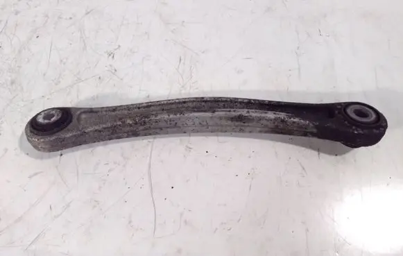 Rear control arm
