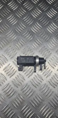 Audi A6 S6 C5 4B Turbo solenoid valve 059906627 72190322