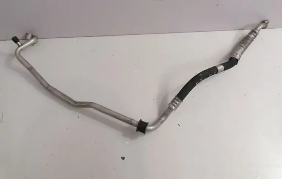BMW M3 e92 Air conditioning (A/C) pipe/hose 9122621