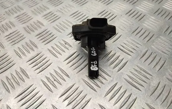 Volkswagen PASSAT B6 Oil level sensor 1J0907660B
