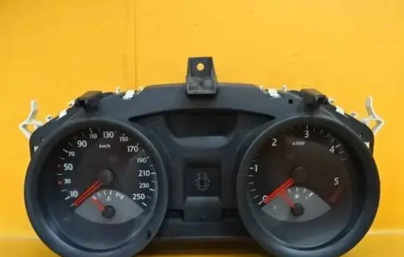 Renault Megane II Speedometer (instrument cluster) 8200399693