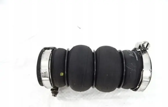 Intercooler hose/pipe
