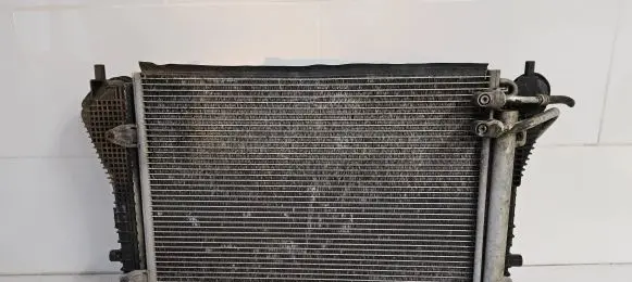 Volkswagen Tiguan Intercooler radiator 3C0145805AD