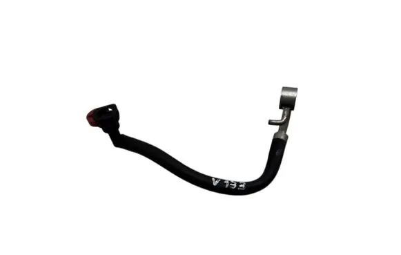 Toyota Corolla Verso AR10 Fuel injector supply line/pipe 2390126010