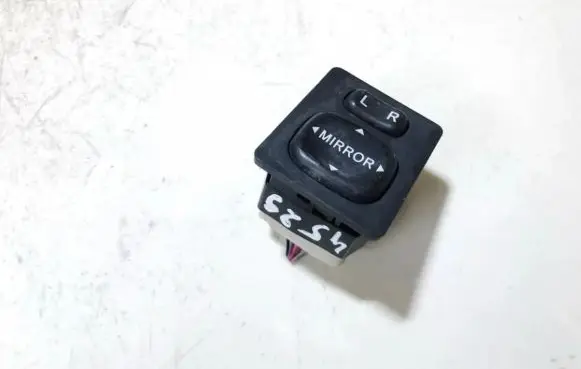 Toyota Corolla Verso AR10 Wing mirror switch