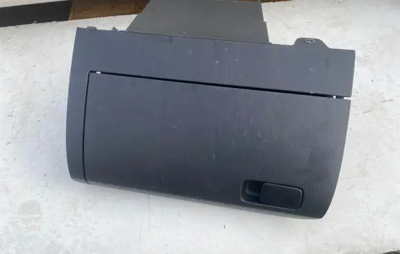 Volkswagen Polo V 6R Glove box 6R1857097 6R1857101