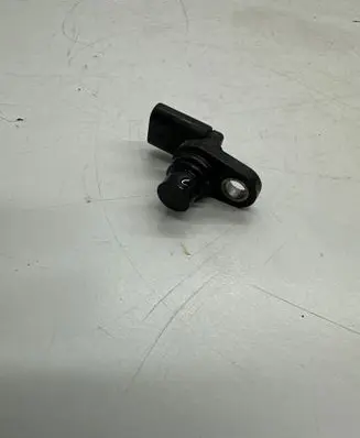 Porsche Macan (95B) Crankshaft position sensor 0232103131