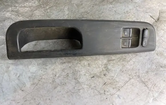 Volkswagen PASSAT B5 Electric window control switch 1j3959857