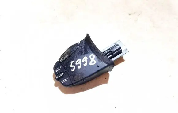 Ford Transit - Tourneo Connect Steering wheel buttons/switches 