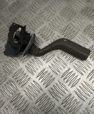 Volvo S40, V40 Wiper control stalk