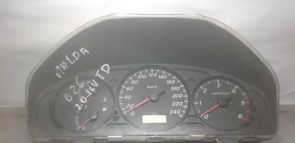Mazda 626 Speedometer (instrument cluster) GG3DA