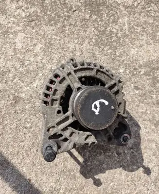 Nissan Qashqai Generator/alternator 0124525082 8200390667