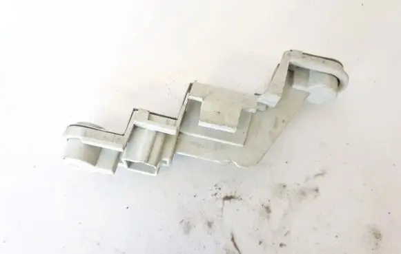 Volvo V50 Tail light bulb cover holder 281220 28.12.20