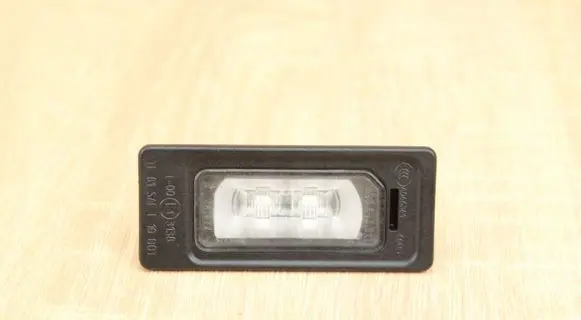 Audi A6 S6 C7 4G Number plate light 4G0943021