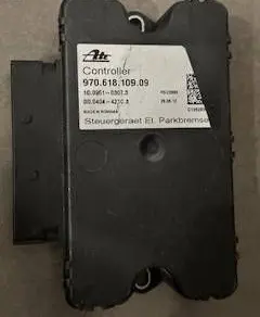 Porsche Panamera (970) Hand brake control module 97061810909