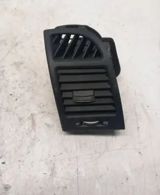 Hyundai Santa Fe Dashboard side air vent grill/cover trim 974902B900