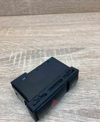 BMW 3 E46 Hazard light switch 8368920