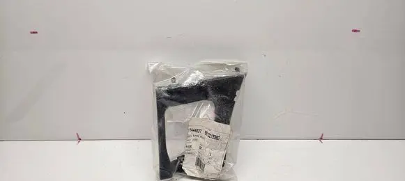 Peugeot Expert Rear bumper mounting bracket 9810215980