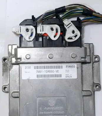 Ford Focus Engine control unit/module 7M5112A650VE