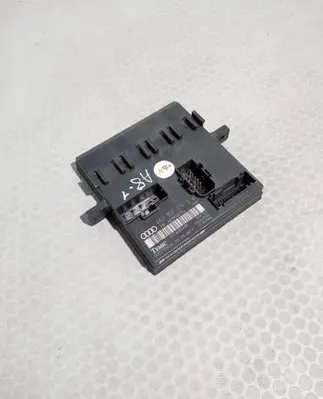 Audi A8 S8 D3 4E Comfort/convenience module 4E0907279J 00007898B4 4E0910279J