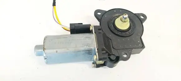 Ford Fiesta Front door window regulator motor 0130821939