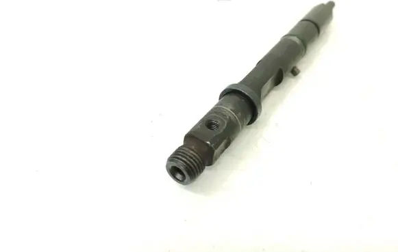 Volkswagen Golf I Fuel injector 059130201E 0432133836