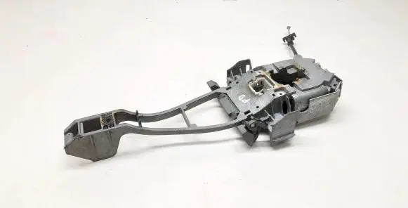 Volvo XC60 Front door exterior handle/bracket 