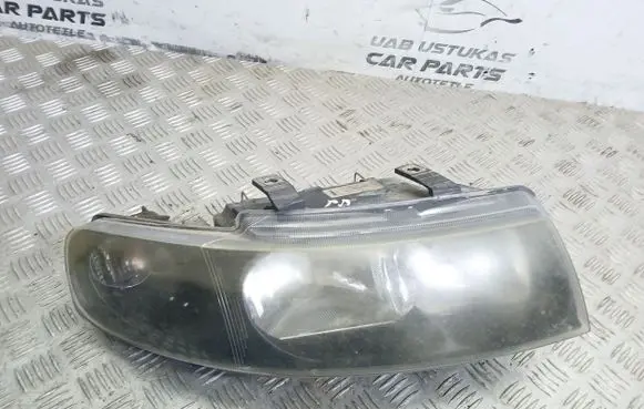Seat Leon (1M) Headlight/headlamp 1M1941002B
