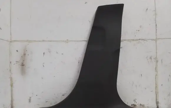 Chevrolet Cruze (B) pillar trim (bottom) 96983730