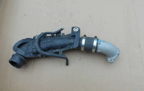 Mazda CX-5 Intercooler air guide/duct channel PA66GF35