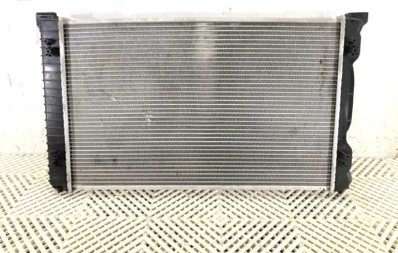 Audi A4 S4 B7 8E 8H Coolant radiator