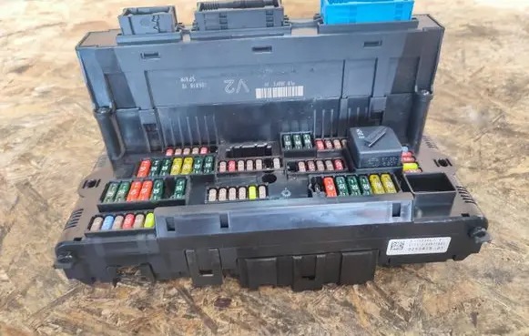 BMW 5 F10 F11 Fuse box set 9252815 03877897 317033442
