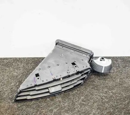 Dashboard air vent grill cover trim