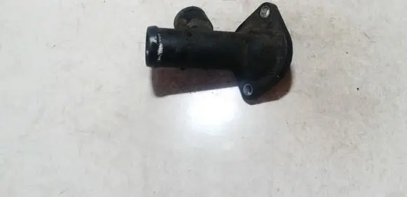Volkswagen PASSAT B6 Engine coolant pipe/hose 03G121132B