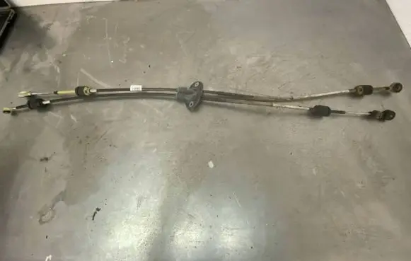 Ford Focus Gear shifter/selector BV6R7E395GD EZQBADURA 53050820140