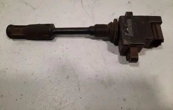 Nissan Maxima High voltage ignition coil H6T10171 2244831U10