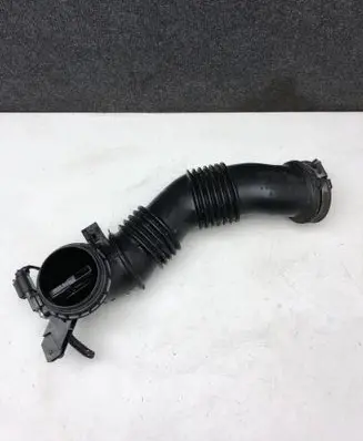 Ford Kuga II Air intake duct part AV6112B624B