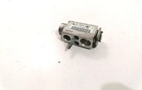 Air conditioning (A/C) expansion valve