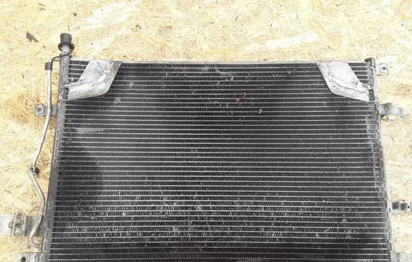 Volvo S60 A/C cooling radiator (condenser)