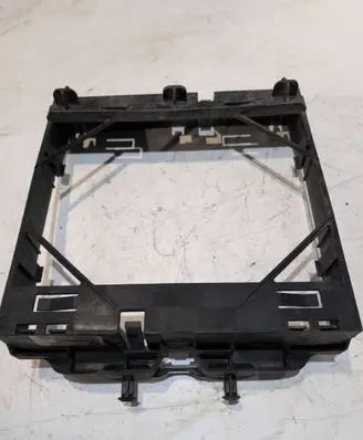 BMW 5 F10 F11 Radiator mount bracket 7572543 R6146001 PA66GF30