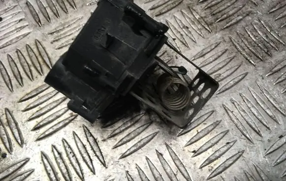 Peugeot 308 Heater blower fan relay 9658508980