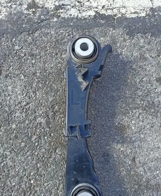 BMW 7 G11 G12 Rear upper control arm/wishbone 6867537