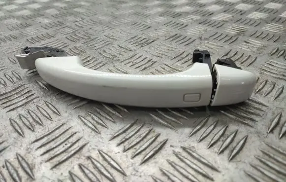 Audi A5 8T 8F Front door exterior handle