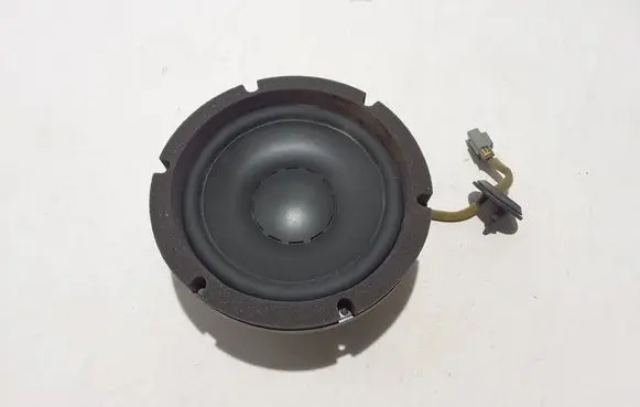 Volvo C70 Front door speaker 30797741