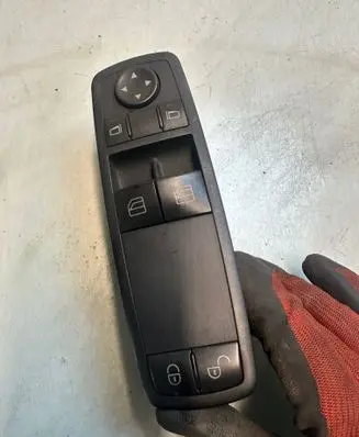 Mercedes-Benz B W245 Electric window control switch A1698206410 03728250