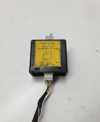 Chevrolet Captiva Other control units/modules 96673478
