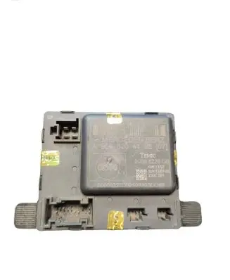 Volkswagen Crafter Door control unit/module A9068204126