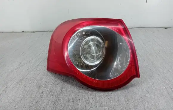 Volkswagen PASSAT B6 Rear/tail lights 3C9945095N