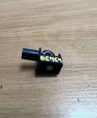 Mercedes-Benz GLC X253 C253 Airbag deployment crash/impact sensor 2229051400 D6464